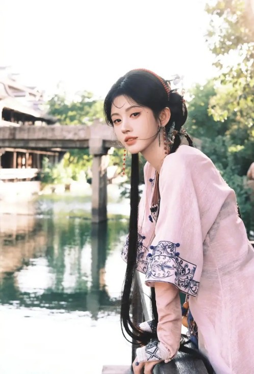 43岁孙艺珍极端减肥:日啃鸡胸肉到吐,要穿多暴露衣服