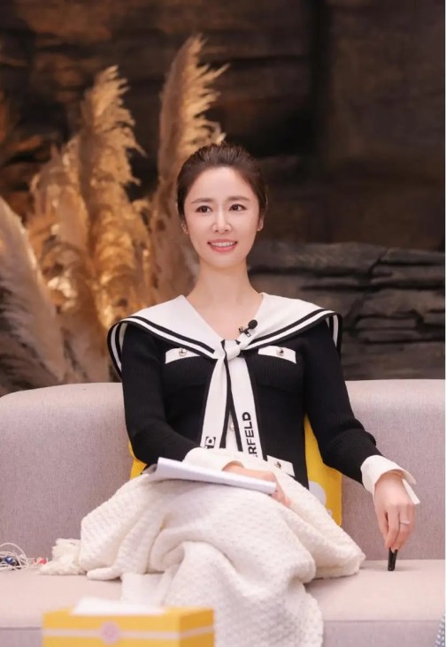 李立群点评韩剧直呼被气到了！称韩剧“服化道”更加较真